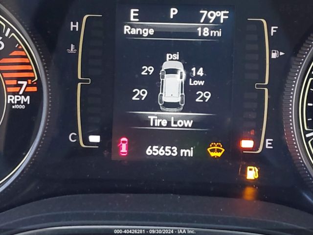 1C4PJLLB2MD174001 Jeep Cherokee Altitude Fwd