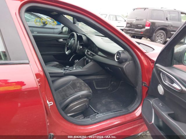 ZARFAMEV2K7604376 Alfa Romeo Giulia Quadrifoglio Rwd