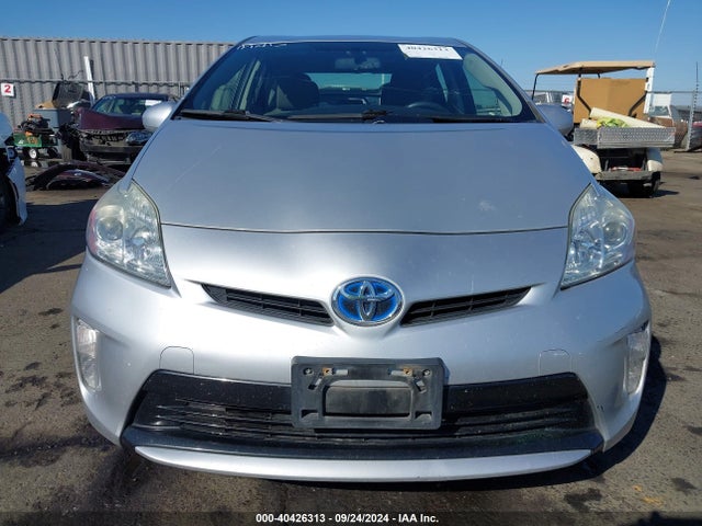 Toyota Prius Two 2015 JTDKN3DU5F0480022 Image 12