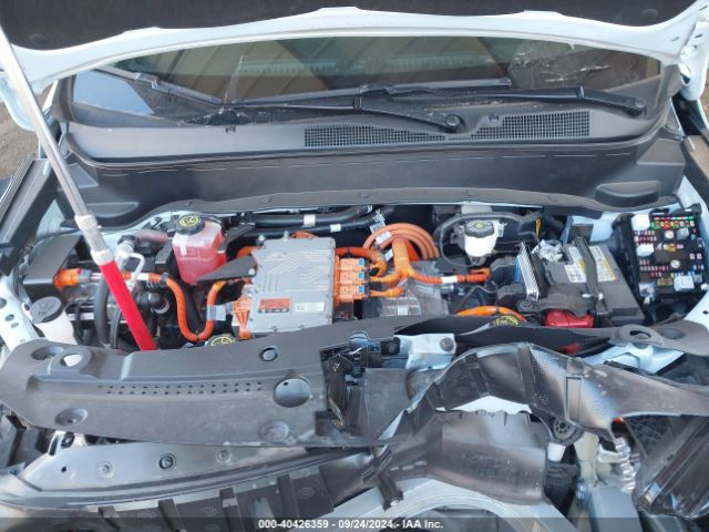 1G1FY6S09P4156021 Chevrolet Bolt Euv Fwd Lt