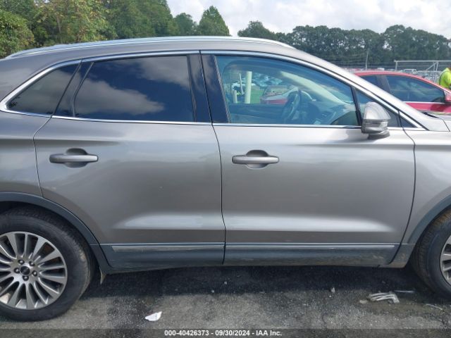 5LMCJ3D9XHUL11730 Lincoln Mkc Reserve