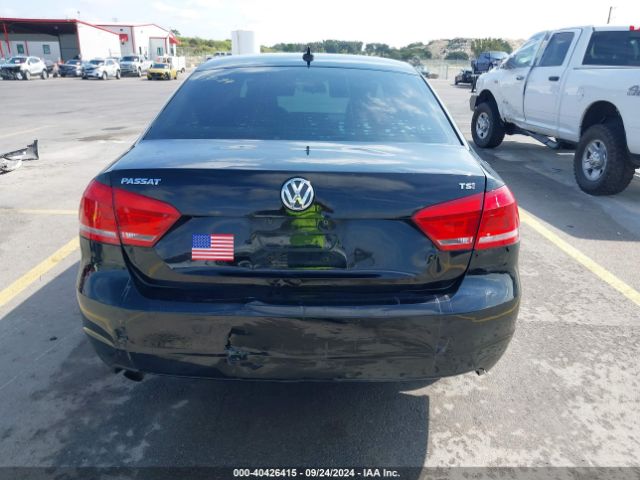 1VWAT7A31FC002499 Volkswagen Passat 1.8t Wolfsburg Edition