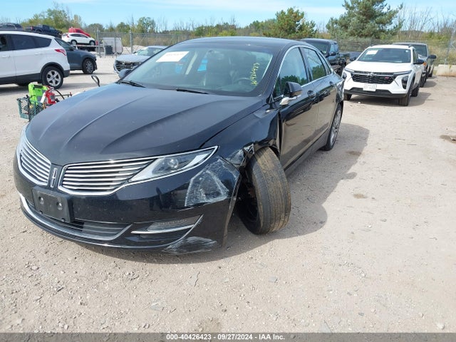 Lincoln MKZ 2016 3LN6L2G95GR600469 Image 2