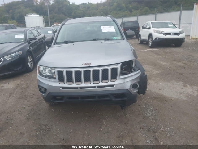 Jeep Compass 75th Anniversary 2016 1C4NJDBB1GD695858 Image 12