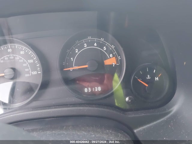 Jeep Compass 75th Anniversary 2016 1C4NJDBB1GD695858 Image 15