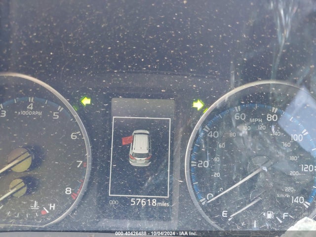 Toyota RAV4 LE 2018 JTMBFREV0JJ234554 Image 7