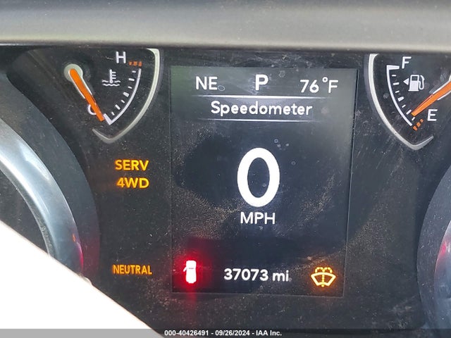 1C4HJXDG4JW241428 Jeep Wrangler Unlimited Sport S 4x4