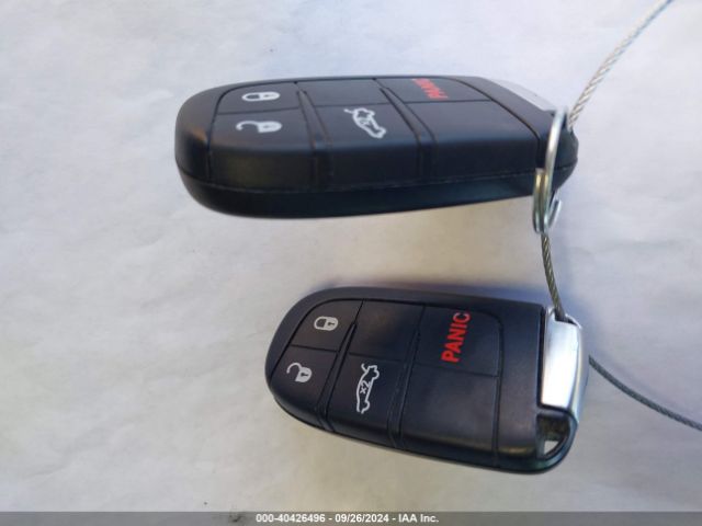 2C3CDZAG3JH321808 Dodge Challenger Sxt