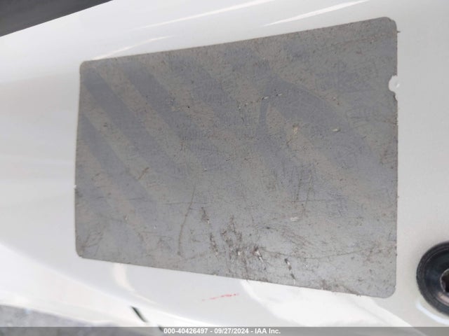 1G6DE1E3XE0171151 Cadillac Cts Standard