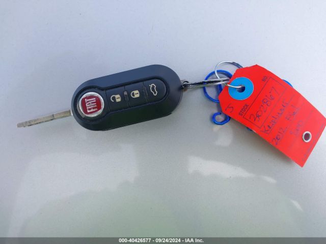 2012 FIAT 500 3C3CFFAR2CT321691 Photo 10