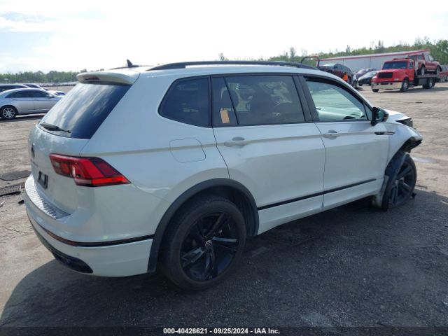 3VVCB7AX4PM101658 Volkswagen Tiguan 2.0t Se R-line Black