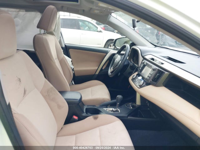 Toyota Rav4 Xle 2014 JTMRFREV3EJ010814 Image 5
