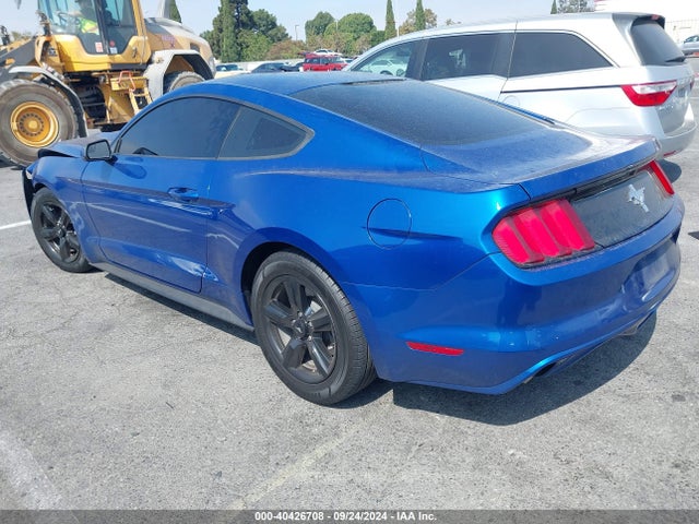 Ford Mustang V6 2017 1FA6P8AM1H5210536 Image 3