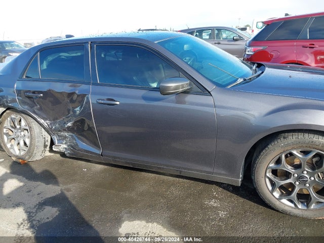 2C3CCAGG7JH267165 Chrysler 300 300s Awd