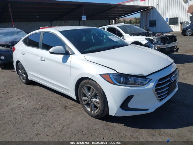 2018 5NPD84LF8JH333441 main image