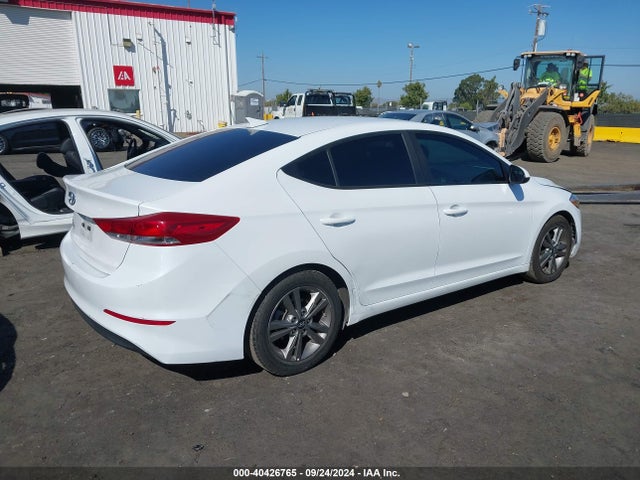 Hyundai ELANTRA SEL 2018 5NPD84LF8JH333441 Image 4