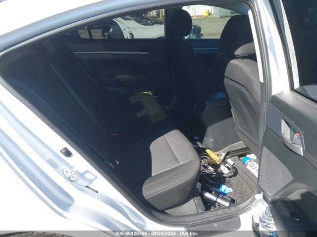 Hyundai ELANTRA SEL 2018 5NPD84LF8JH333441 Image 8