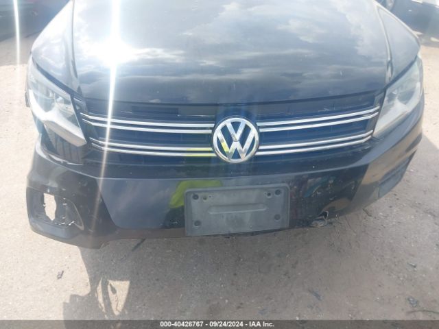 WVGAV7AX8HK044236 Volkswagen Tiguan 2.0t/2.0t S