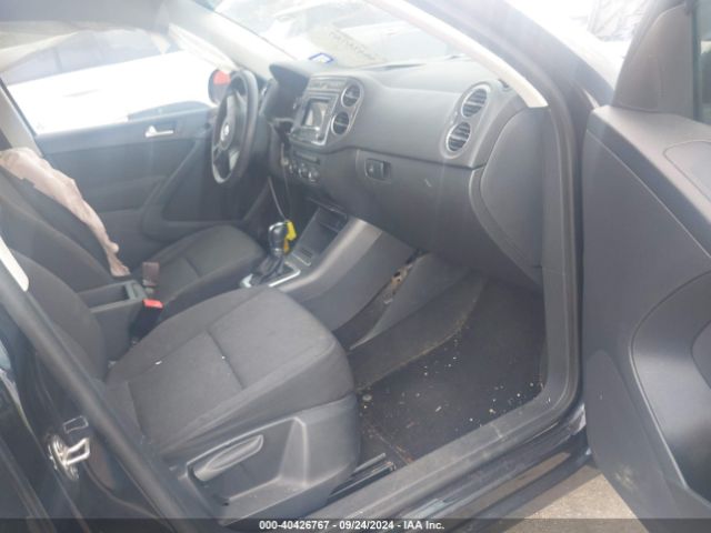 WVGAV7AX8HK044236 Volkswagen Tiguan 2.0t/2.0t S