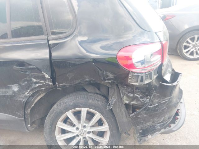 WVGAV7AX8HK044236 Volkswagen Tiguan 2.0t/2.0t S