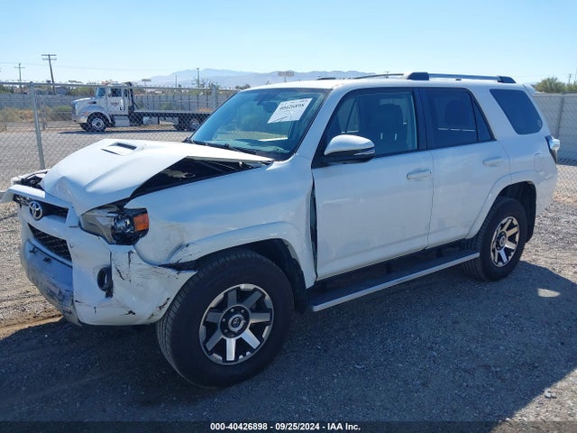 Toyota 4runner Trail Premium 2016 JTEBU5JR6G5329978 Image 2