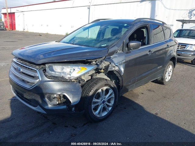 Ford ESCAPE SE 2017 1FMCU9GD0HUC58890 Image 2