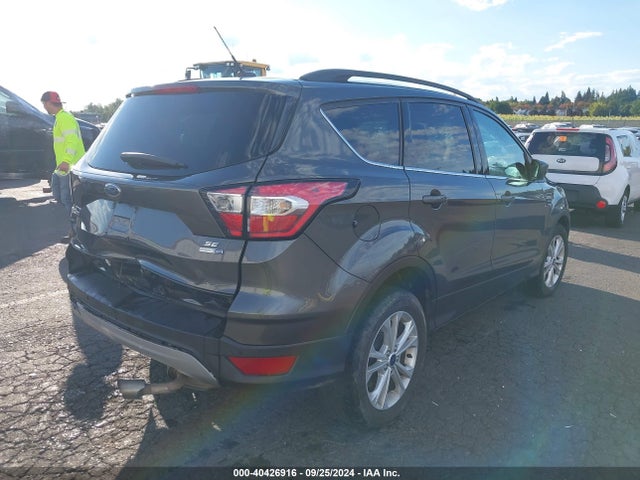 Ford ESCAPE SE 2017 1FMCU9GD0HUC58890 Image 4