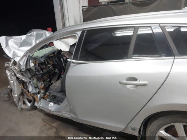 YV140MEKXH1373470 Volvo V60 T5 Premier