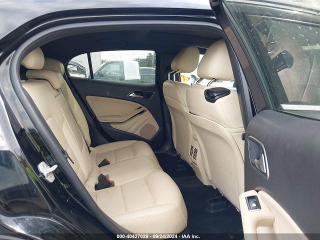 WDCTG4EB4GJ202235 Mercedes-Benz GLA 250