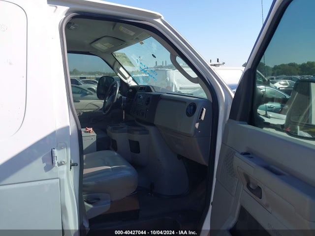 Ford E-250 Commercial 2014 1FTNE2EW6EDA49980 Image 5