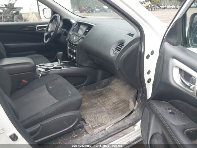 5N1DR2MM5JC658005 Nissan Pathfinder S