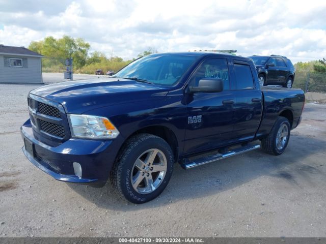 1C6RR7FGXJS263877 RAM 1500 Express Quad Cab 4x4 6'4 Box