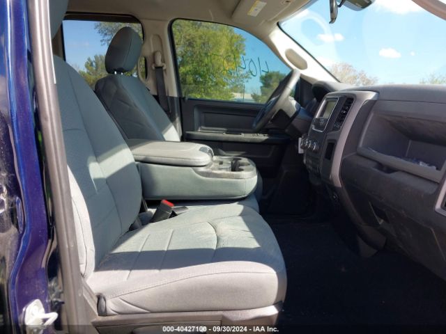 1C6RR7FGXJS263877 RAM 1500 Express Quad Cab 4x4 6'4 Box