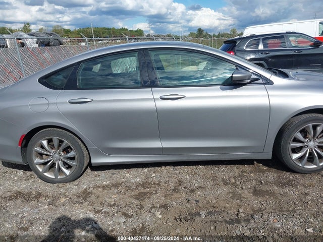 Chrysler 200 S 2015 1C3CCCBB6FN721881 Image 13