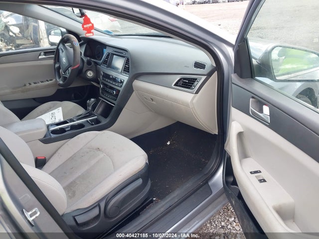 5NPE24AFXGH267444 Hyundai SONATA SE