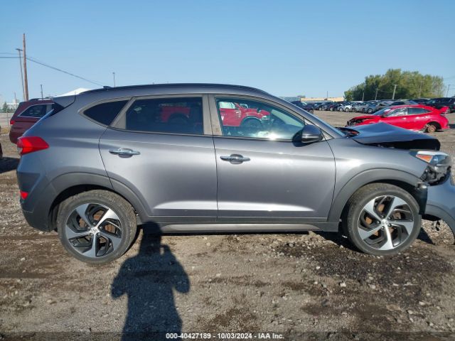 KM8J3CA24GU110688 Hyundai Tucson Limited