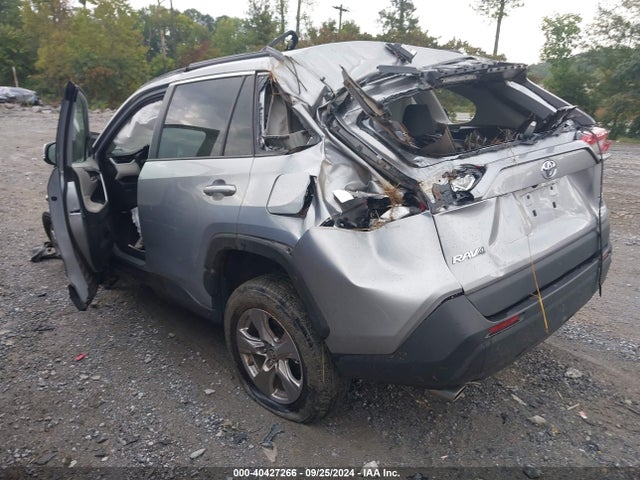 Toyota Rav4 Xle 2022 2T3W1RFV9NC204962 Image 3