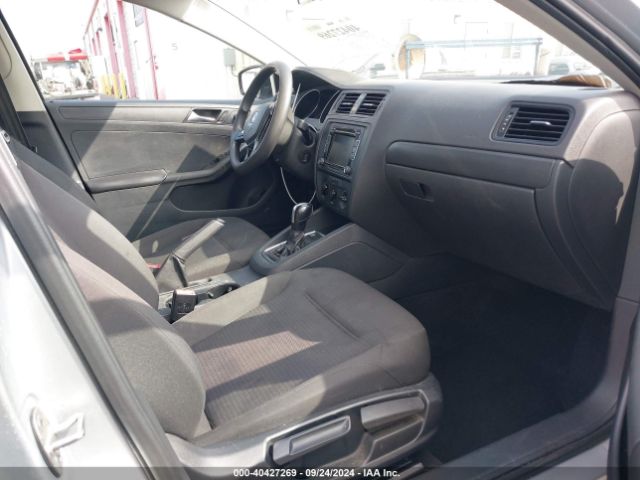 3VW2K7AJXFM320206 Volkswagen Jetta 2.0l S