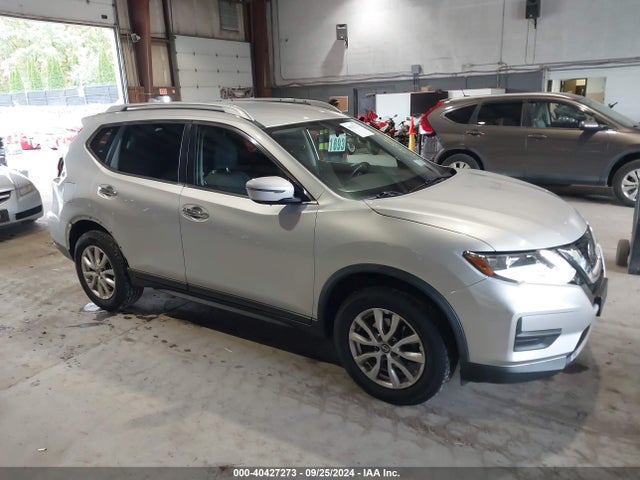 2018 KNMAT2MV3JP559175 main image