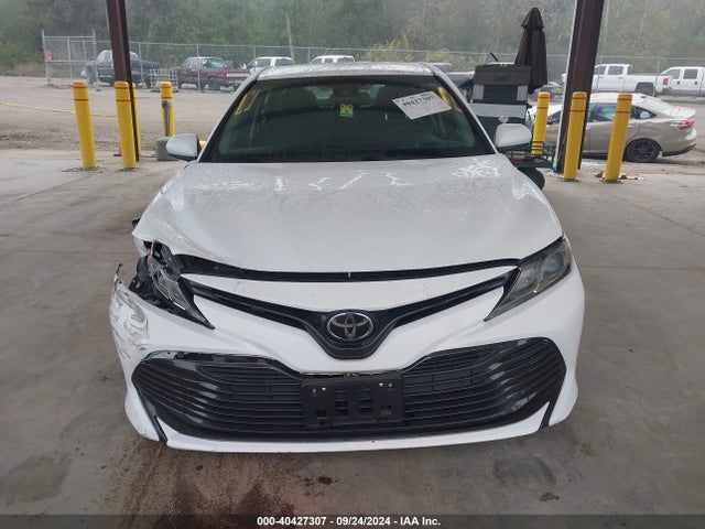 Toyota CAMRY LE 2018 4T1B11HK4JU124764 Image 12
