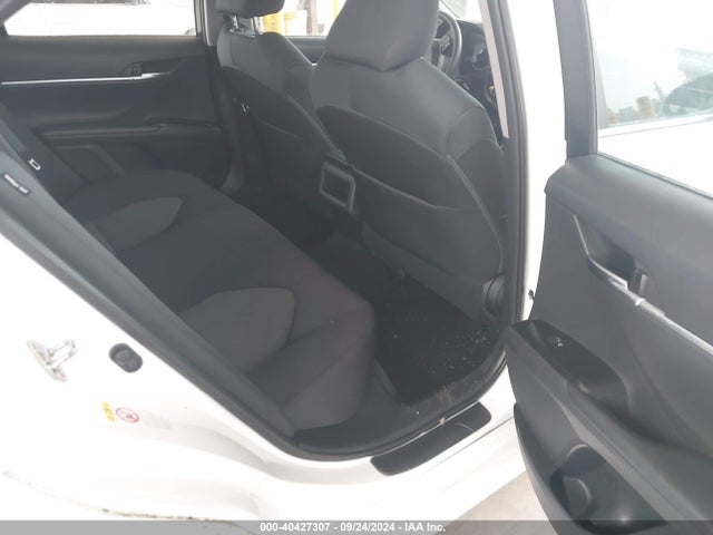Toyota CAMRY LE 2018 4T1B11HK4JU124764 Image 8
