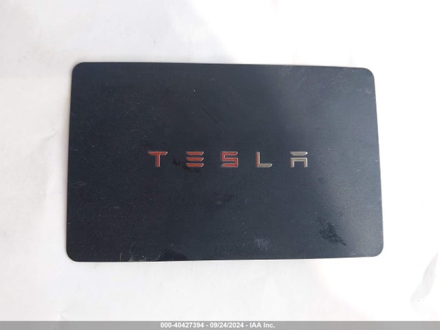 2020 TESLA MODEL Y 5YJYGDEE2LF050897 Photo 10