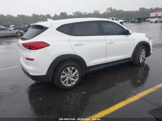 Hyundai TUCSON SE 2019 KM8J2CA46KU952607 Image 4