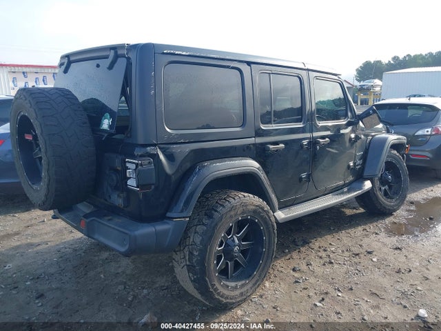 1C4HJXEN6KW595840 Jeep Wrangler Unlimited Sahara 4x4