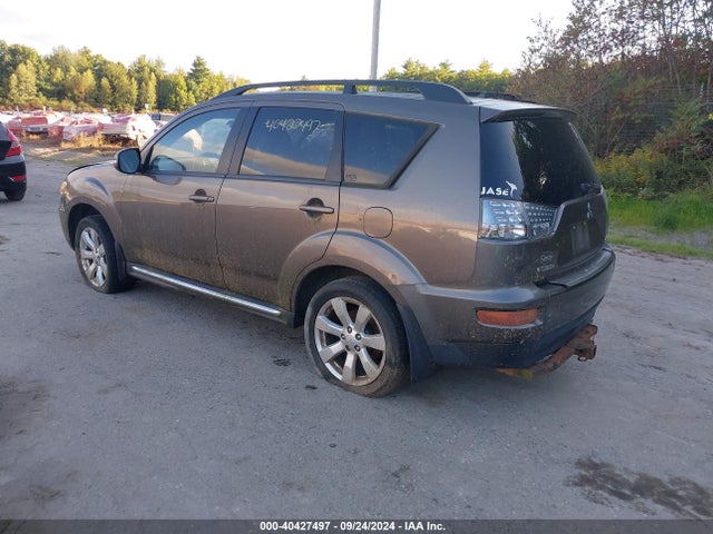 2010 MITSUBISHI OUTLANDER JA4JT4AX5AZ018337 Photo 2