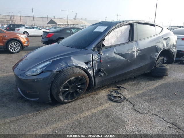 2021 TESLA MODEL Y 5YJYGDEE5MF201054 Photo 1
