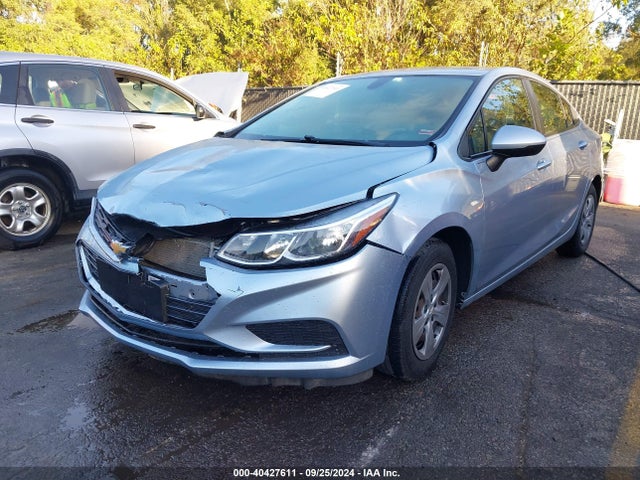 Chevrolet Cruze Ls Auto 2017 1G1BC5SM0H7245504 Image 2