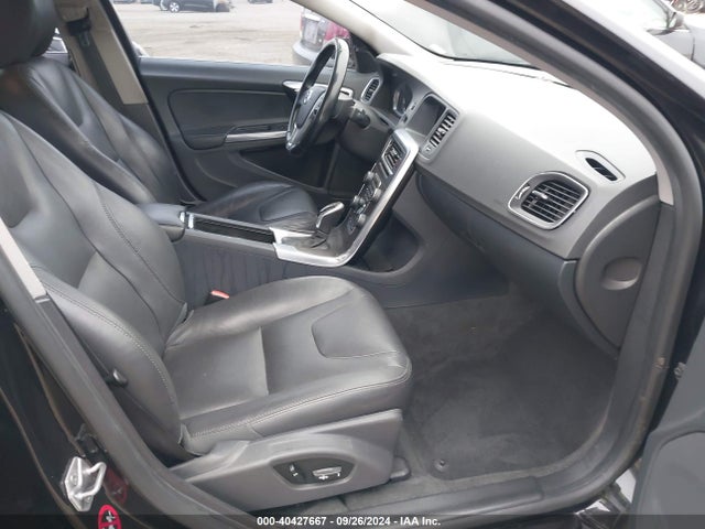 Volvo S60 T5 Premier Plus 2015 YV126MFC8F1311589 Image 5