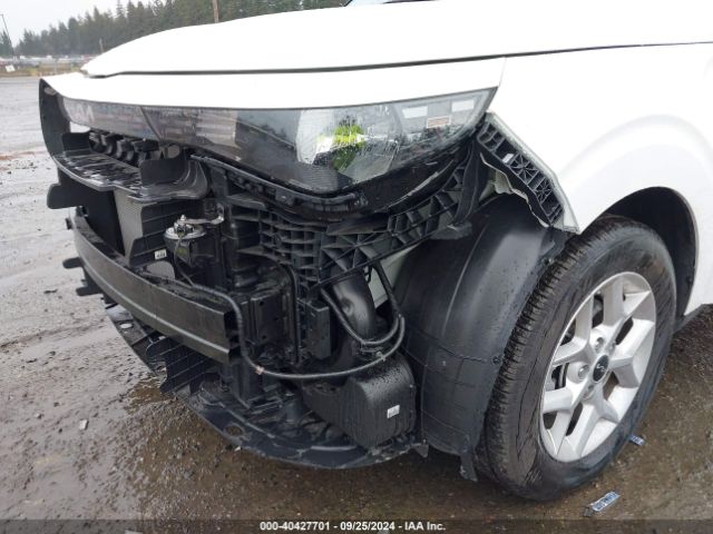 KNDJ23AU2R7239538 KIA SOUL LX