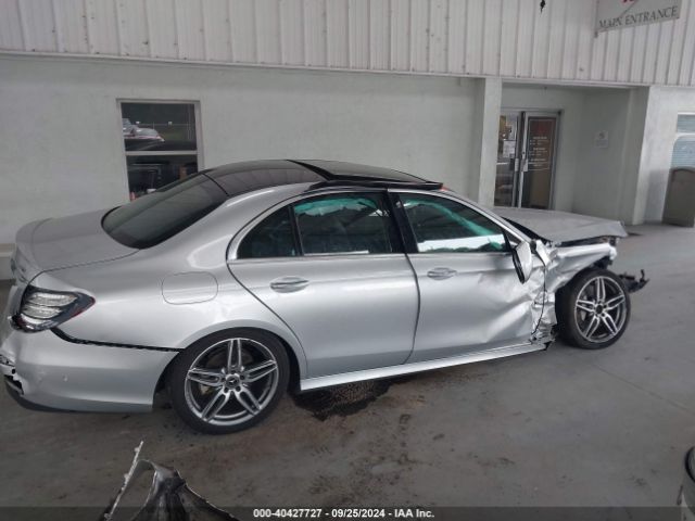WDDZF4JBXJA295297 Mercedes-Benz E 300